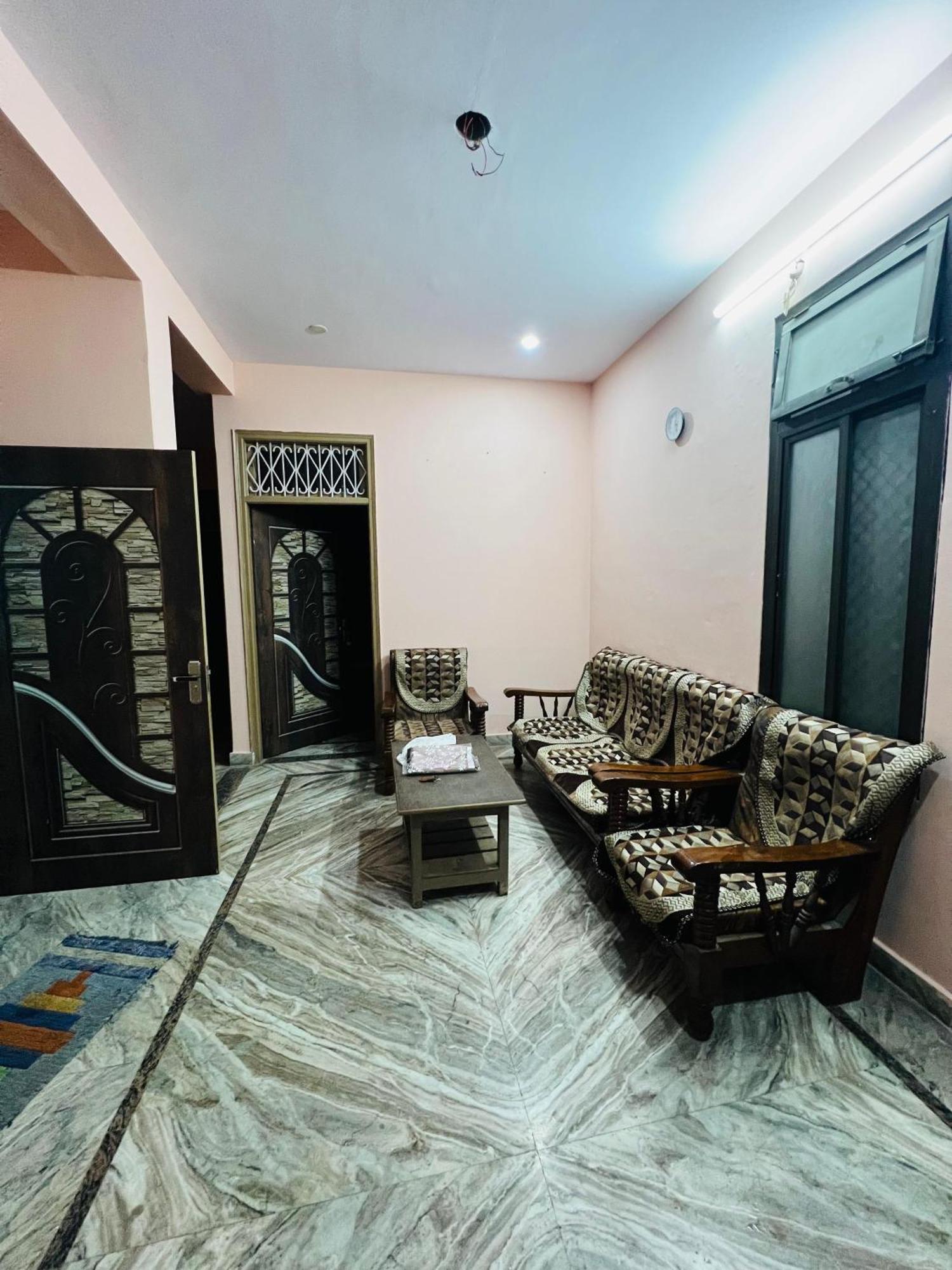 Annapurna Homestays バラナシ エクステリア 写真